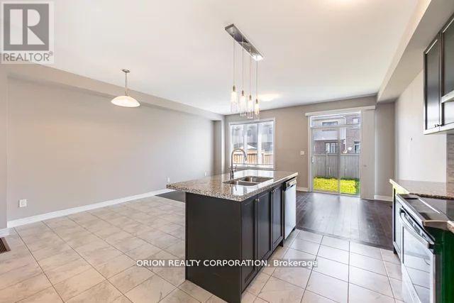 53 Clifford Crescent, New Tecumseth, Ontario  L0G 1W0 - Photo 8 - N12438356