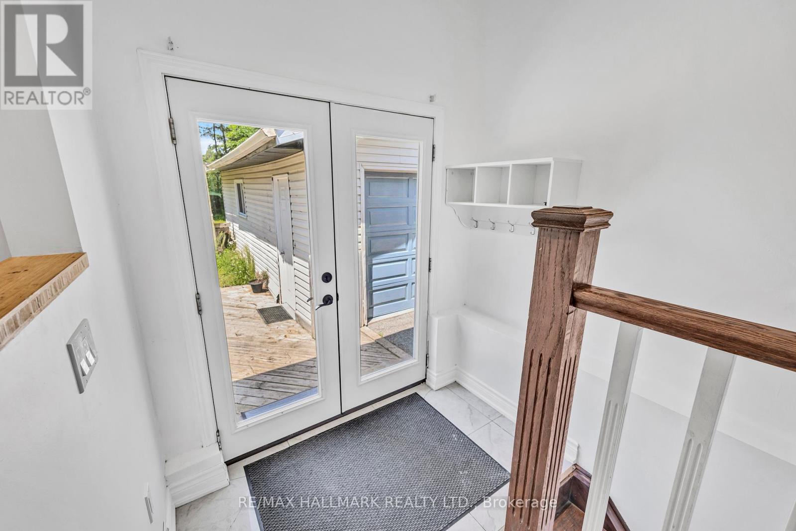 36 Farr Avenue, East Gwillimbury, Ontario  L0G 1V0 - Photo 15 - N12438422