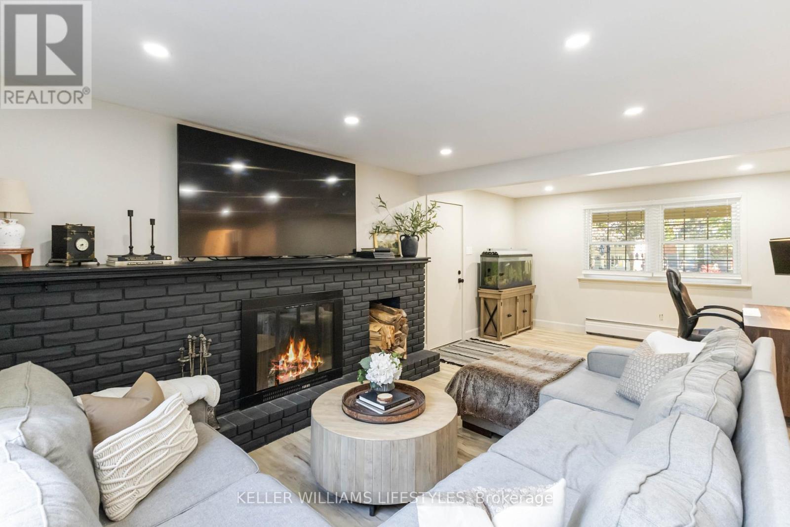 29 Park Lane Court, London South, Ontario  N6K 1Z6 - Photo 26 - X12438423