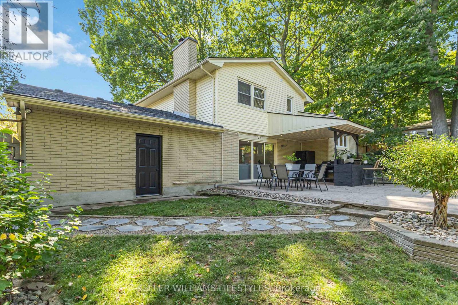 29 Park Lane Court, London South, Ontario  N6K 1Z6 - Photo 42 - X12438423