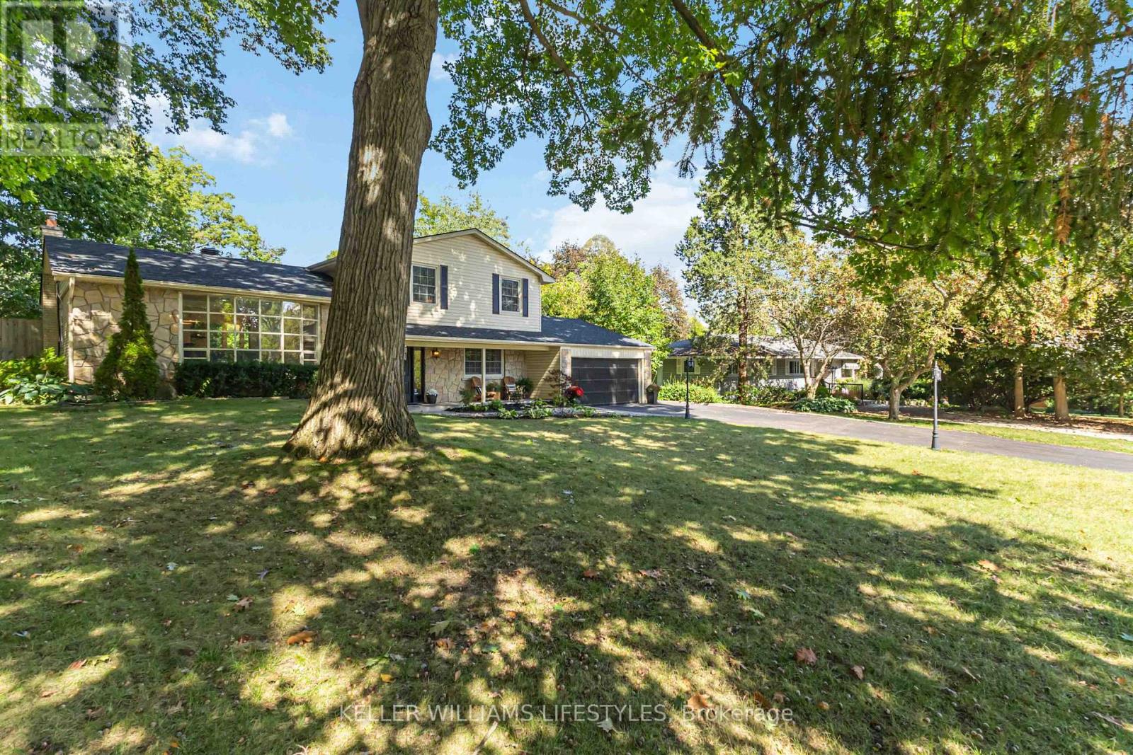 29 Park Lane Court, London South, Ontario  N6K 1Z6 - Photo 6 - X12438423