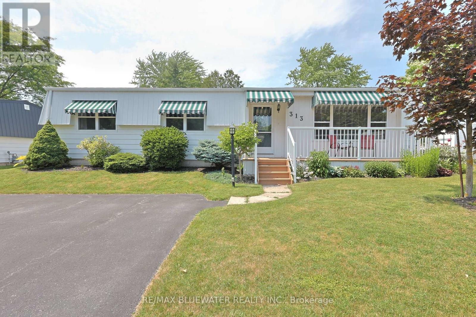 313 Pinetree Lane, South Huron, Ontario  N0M 1T0 - Photo 1 - X12438424