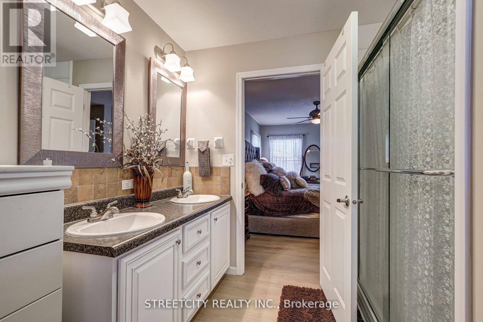 481 Richard Crescent, Strathroy-Caradoc, Ontario  N7G 3P4 - Photo 25 - X12438453