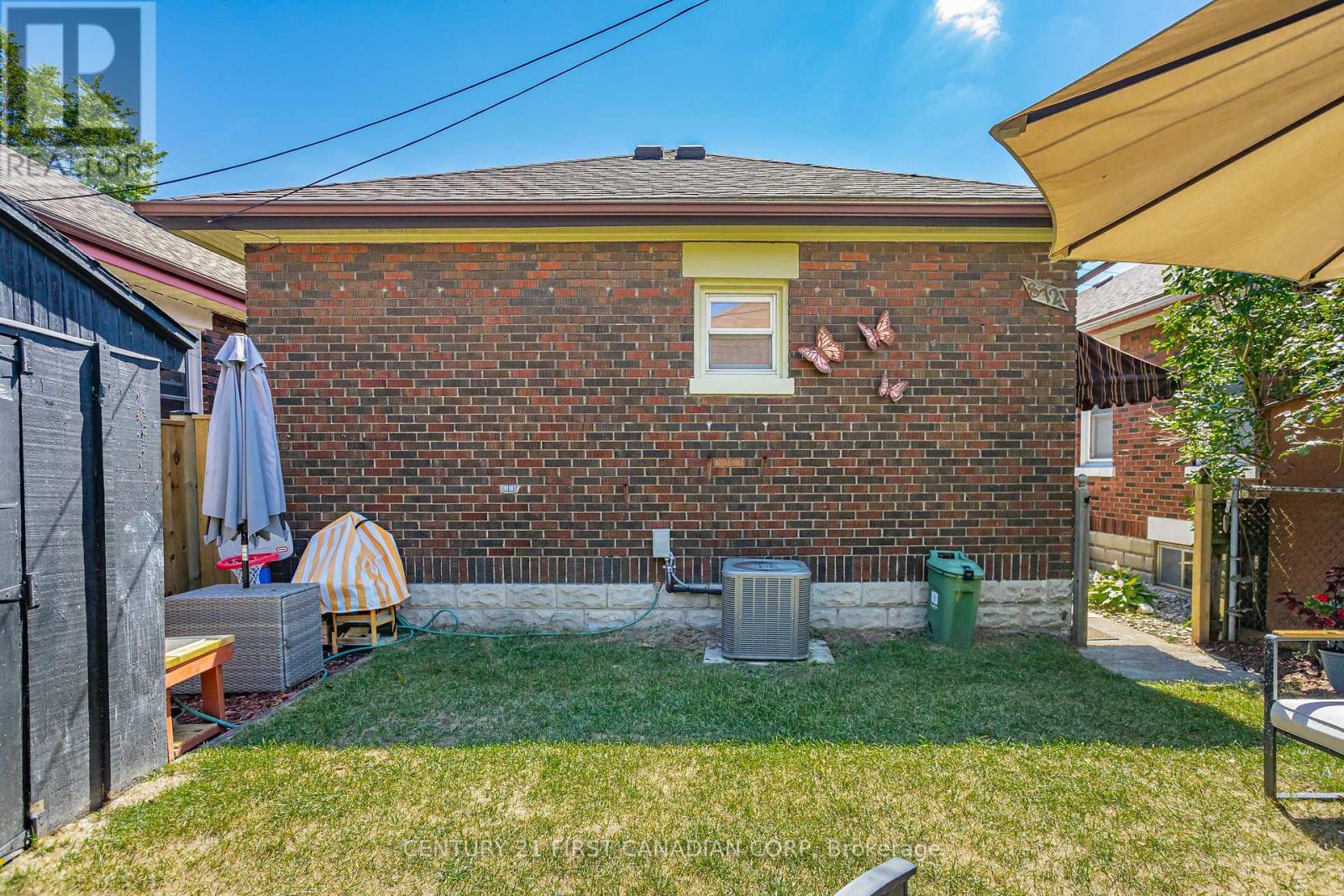 872 Lovett Street, London East, Ontario  N5Z 1N5 - Photo 39 - X12438520
