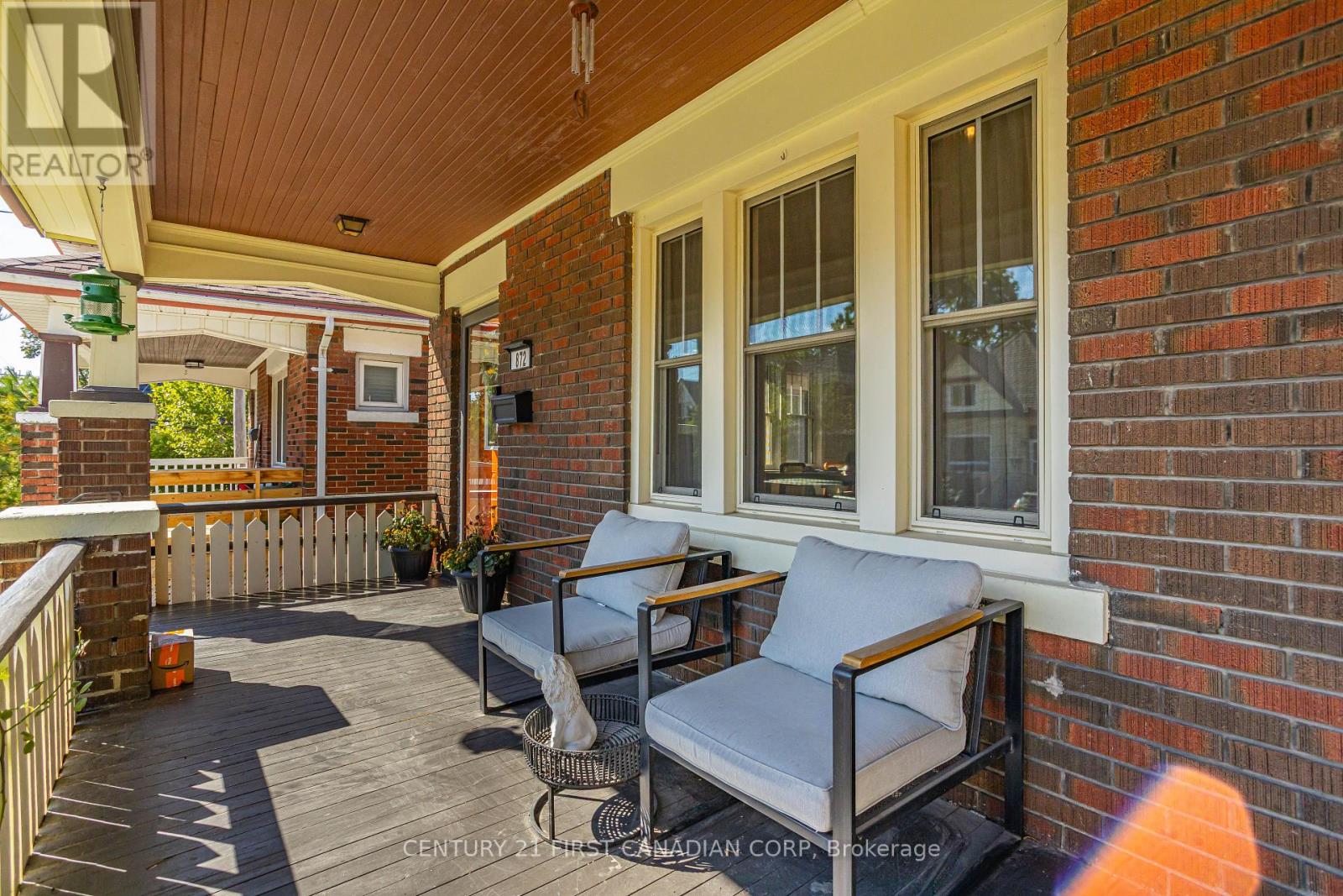 872 Lovett Street, London East, Ontario  N5Z 1N5 - Photo 4 - X12438520