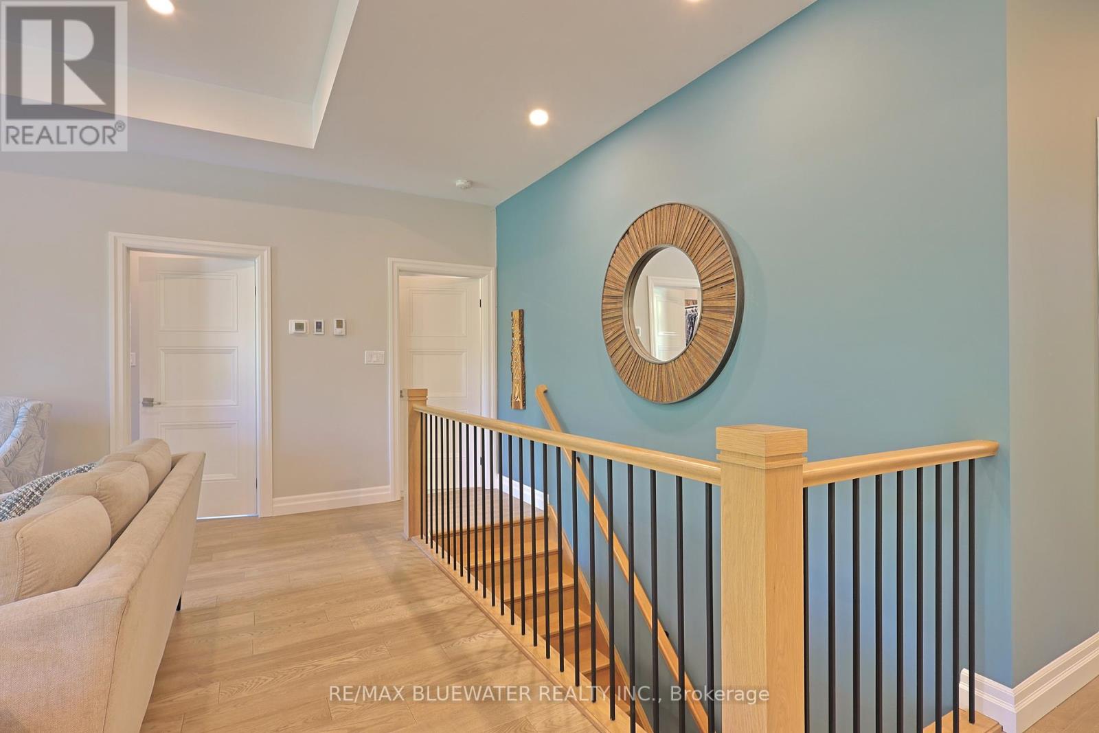 8437 Goosemarsh Line, Lambton Shores, Ontario  N0M 1T0 - Photo 28 - X12438534