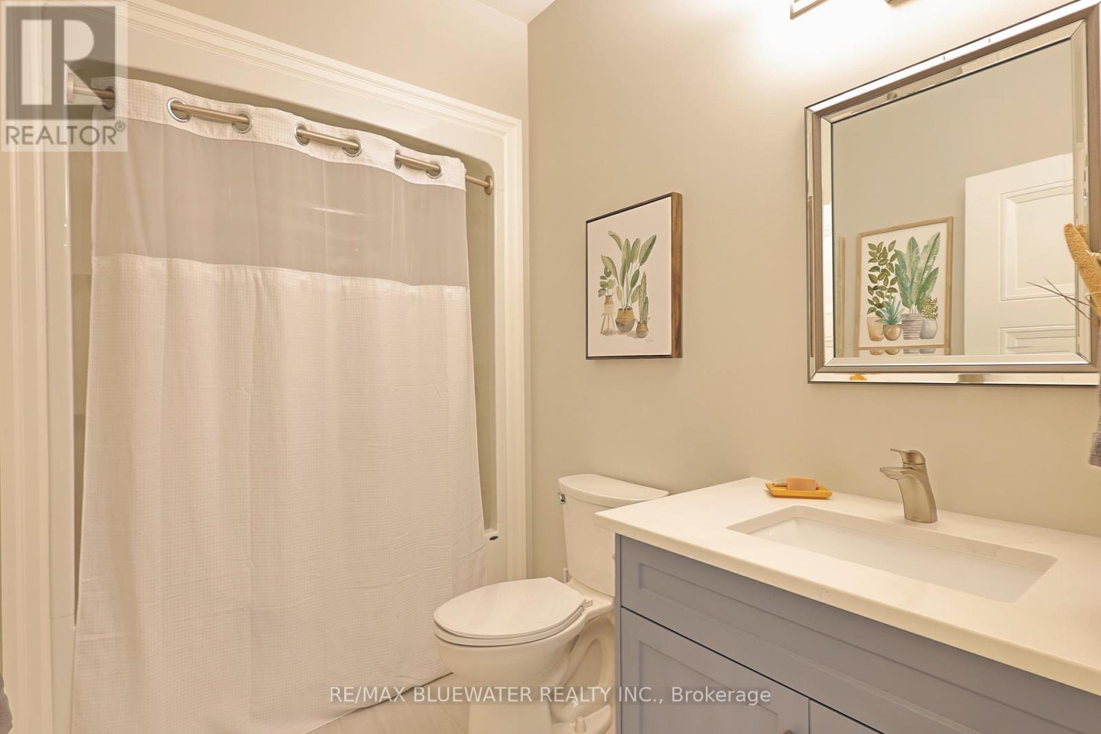 8437 Goosemarsh Line, Lambton Shores, Ontario  N0M 1T0 - Photo 35 - X12438534