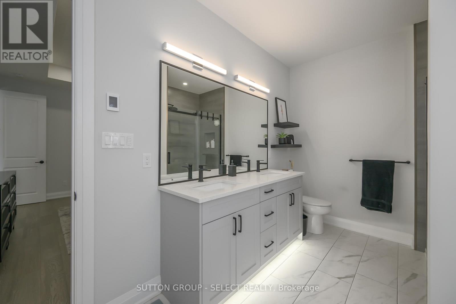 77 - 383 Daventry Way, Middlesex Centre, Ontario  N0L 1R0 - Photo 22 - X12438537