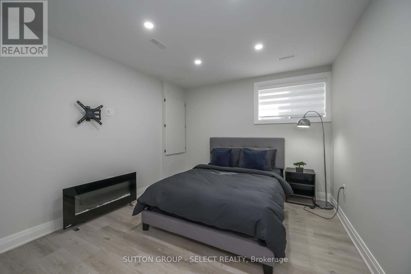 77 - 383 Daventry Way, Middlesex Centre, Ontario  N0L 1R0 - Photo 39 - X12438537