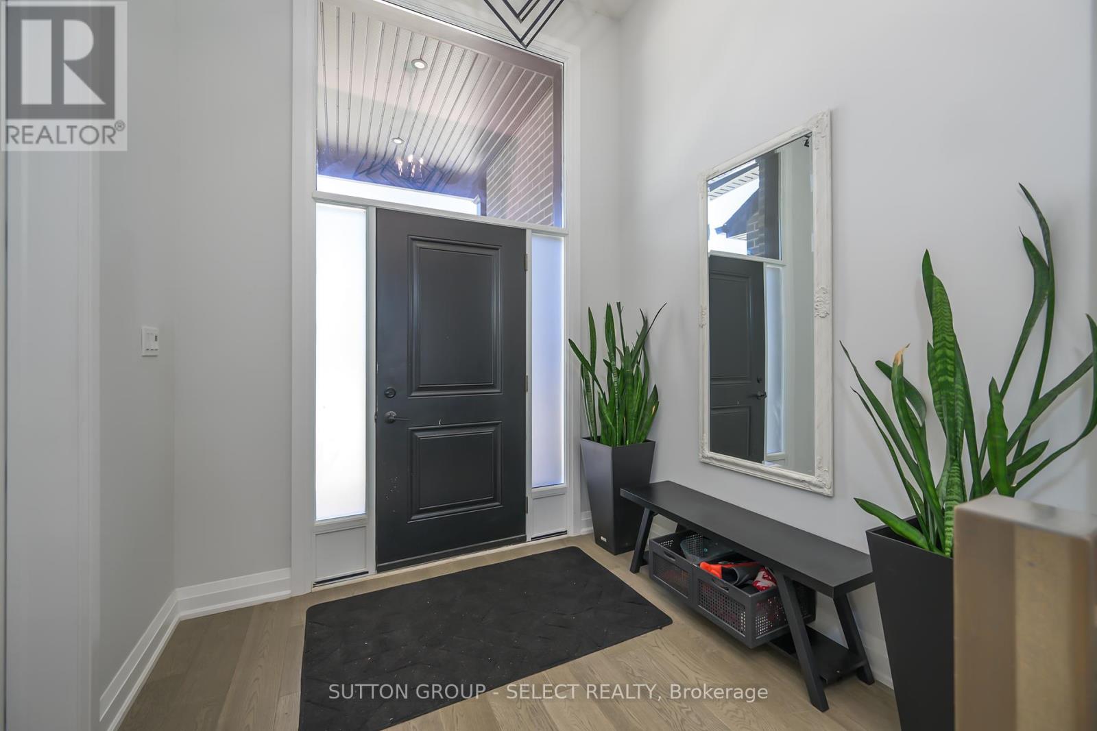77 - 383 Daventry Way, Middlesex Centre, Ontario  N0L 1R0 - Photo 4 - X12438537