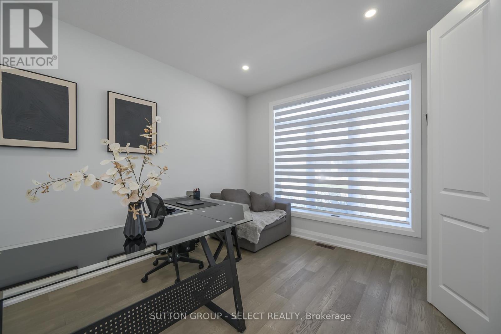 77 - 383 Daventry Way, Middlesex Centre, Ontario  N0L 1R0 - Photo 8 - X12438537