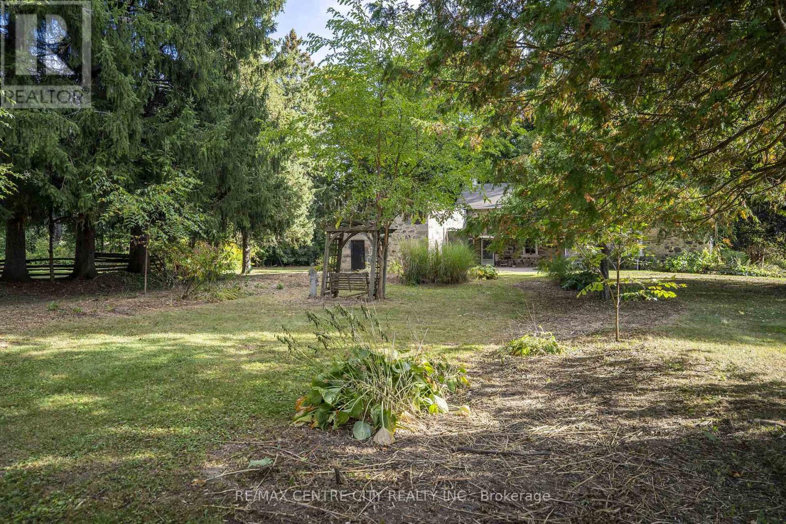 5512 Township Rd 3 S, Guelph/eramosa, Ontario  N0B 2M0 - Photo 15 - X12438562