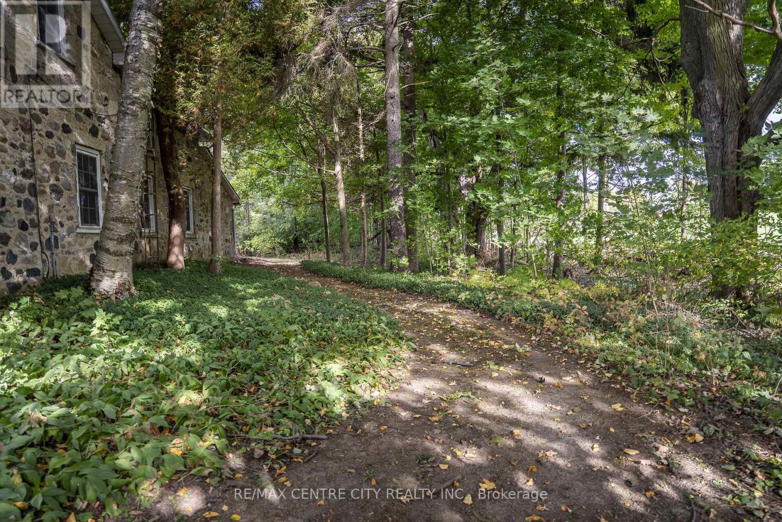 5512 Township Rd 3 S, Guelph/eramosa, Ontario  N0B 2M0 - Photo 19 - X12438562