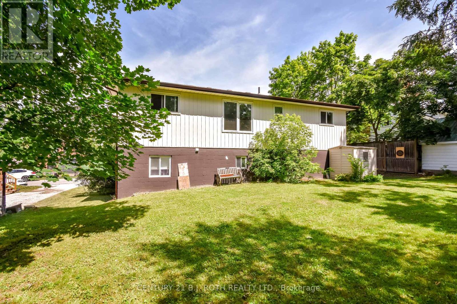 19 South Street, Orillia, Ontario  L3V 3T1 - Photo 37 - S12438417