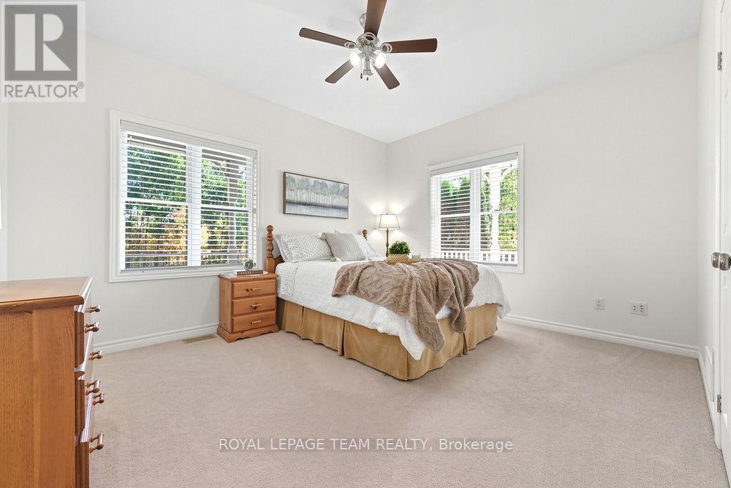 698 Barryvale Road, Greater Madawaska, Ontario  K0J 1H0 - Photo 22 - X12438433
