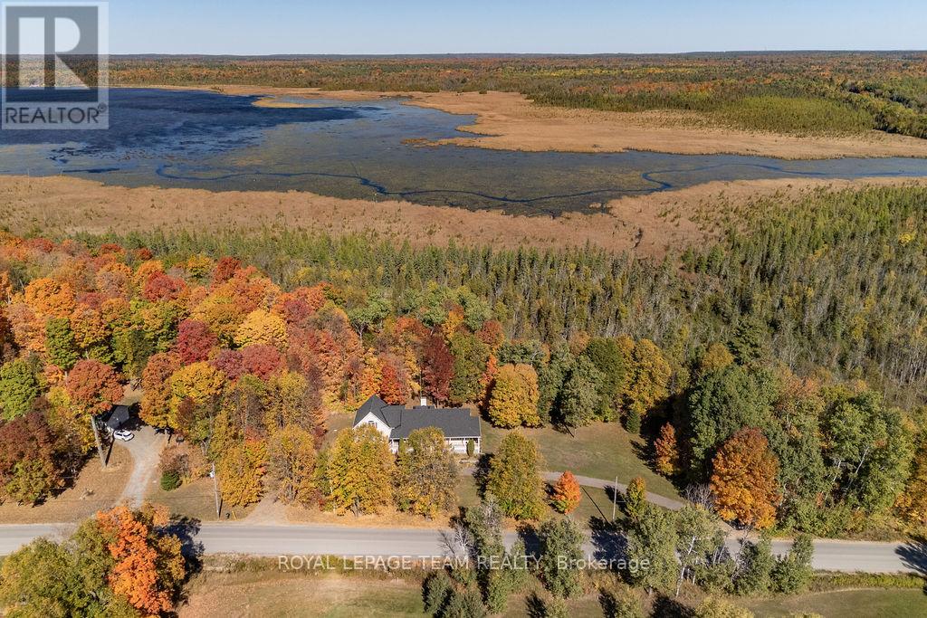 698 Barryvale Road, Greater Madawaska, Ontario  K0J 1H0 - Photo 46 - X12438433