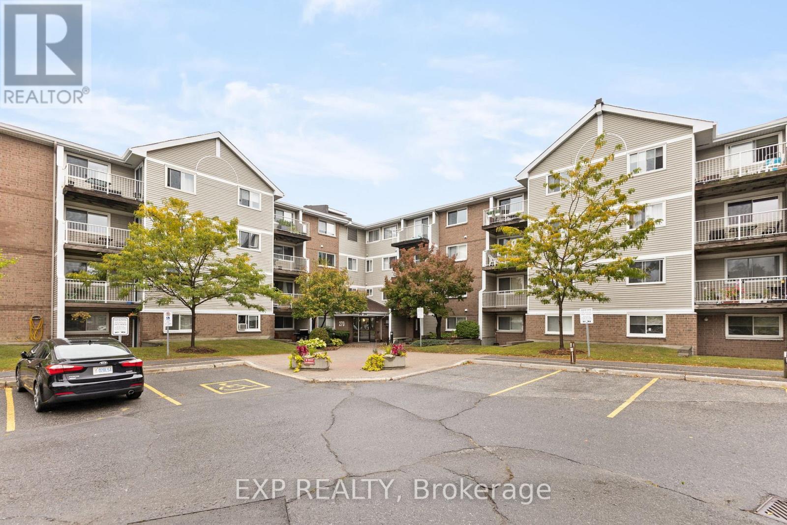304 - 270 BRITTANY DRIVE, Ottawa, Ontario