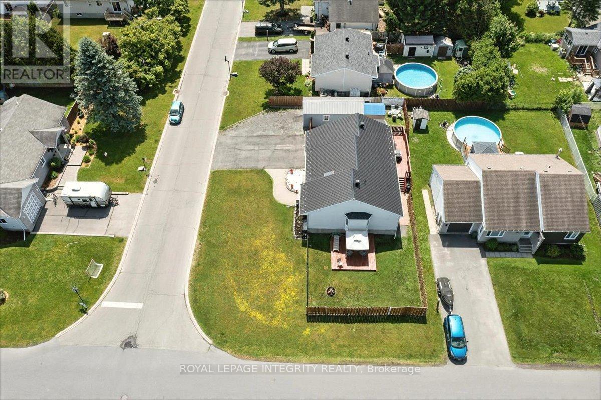 51 Marcel Street, Russell, Ontario  K0A 1W0 - Photo 42 - X12438516