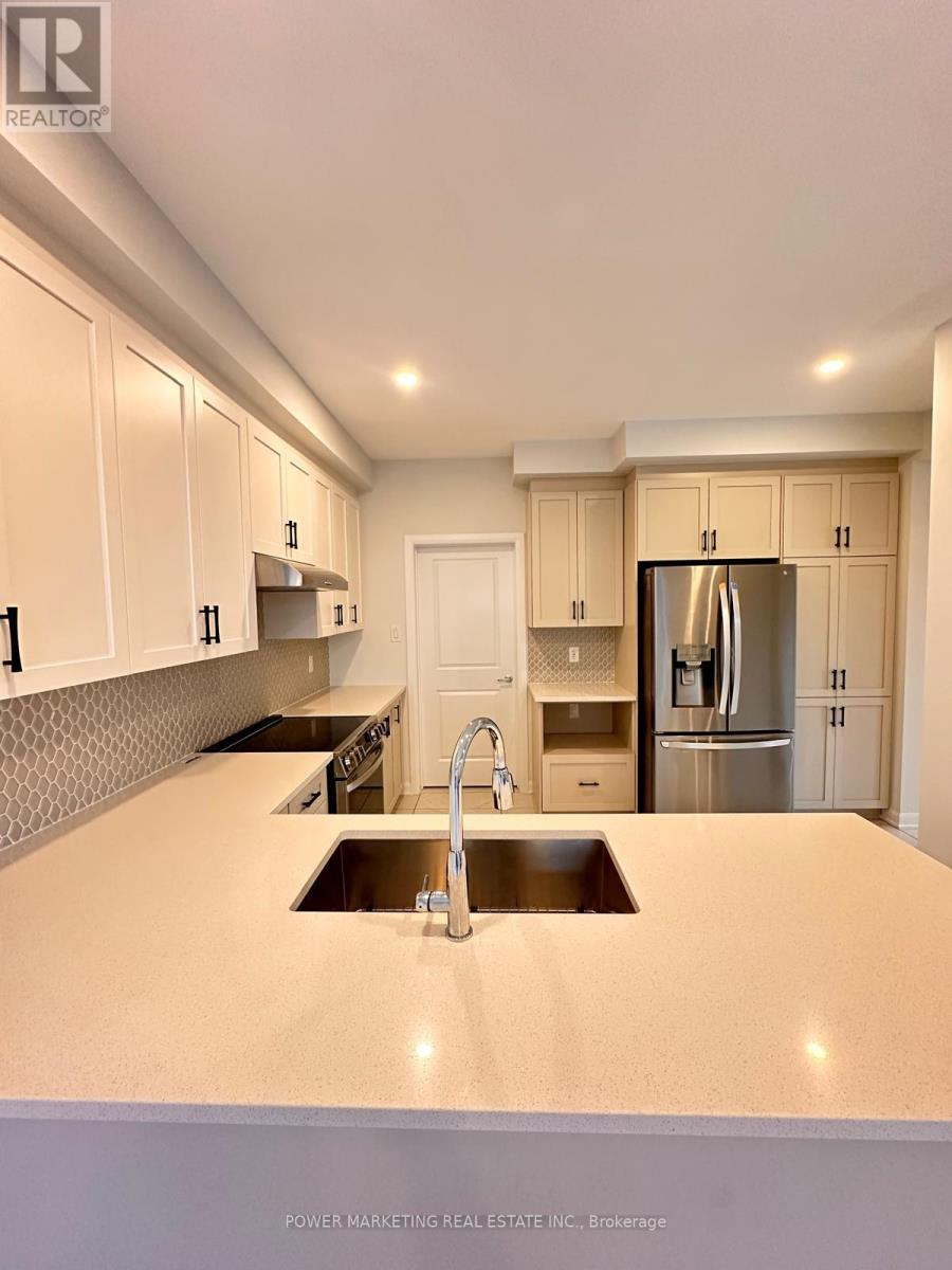 900 Athenry Court, Ottawa, Ontario  K2J 7C5 - Photo 13 - X12438539