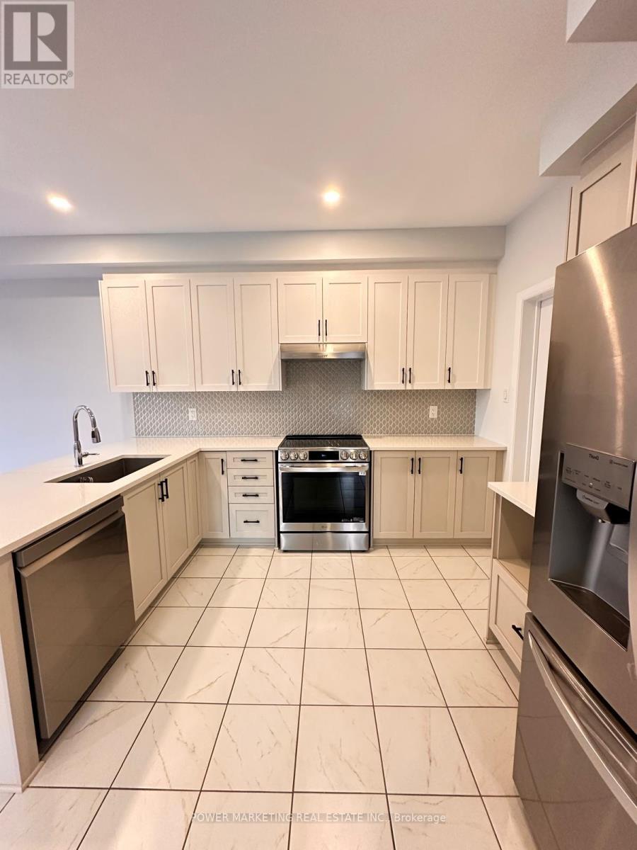 900 Athenry Court, Ottawa, Ontario  K2J 7C5 - Photo 15 - X12438539