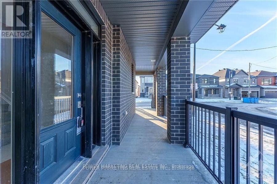 900 Athenry Court, Ottawa, Ontario  K2J 7C5 - Photo 4 - X12438539
