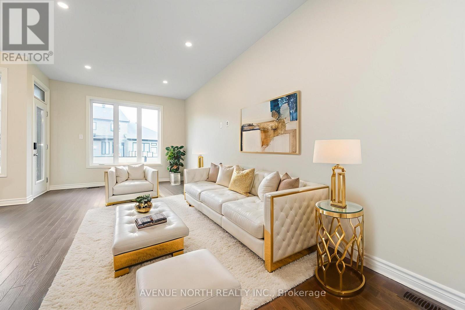 747 Namur Street, Russell, Ontario  K0A 1W0 - Photo 11 - X12438557