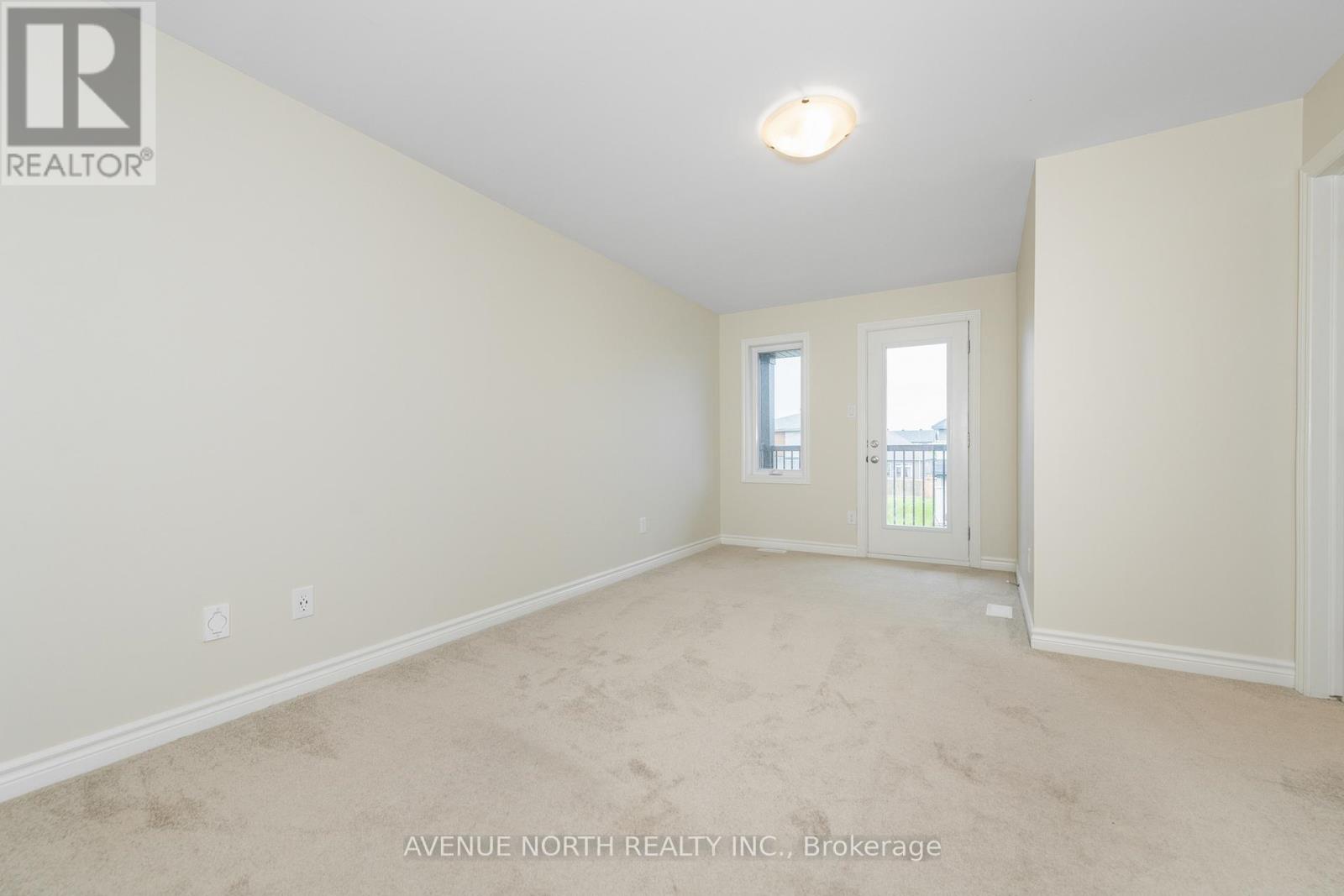 747 Namur Street, Russell, Ontario  K0A 1W0 - Photo 18 - X12438557