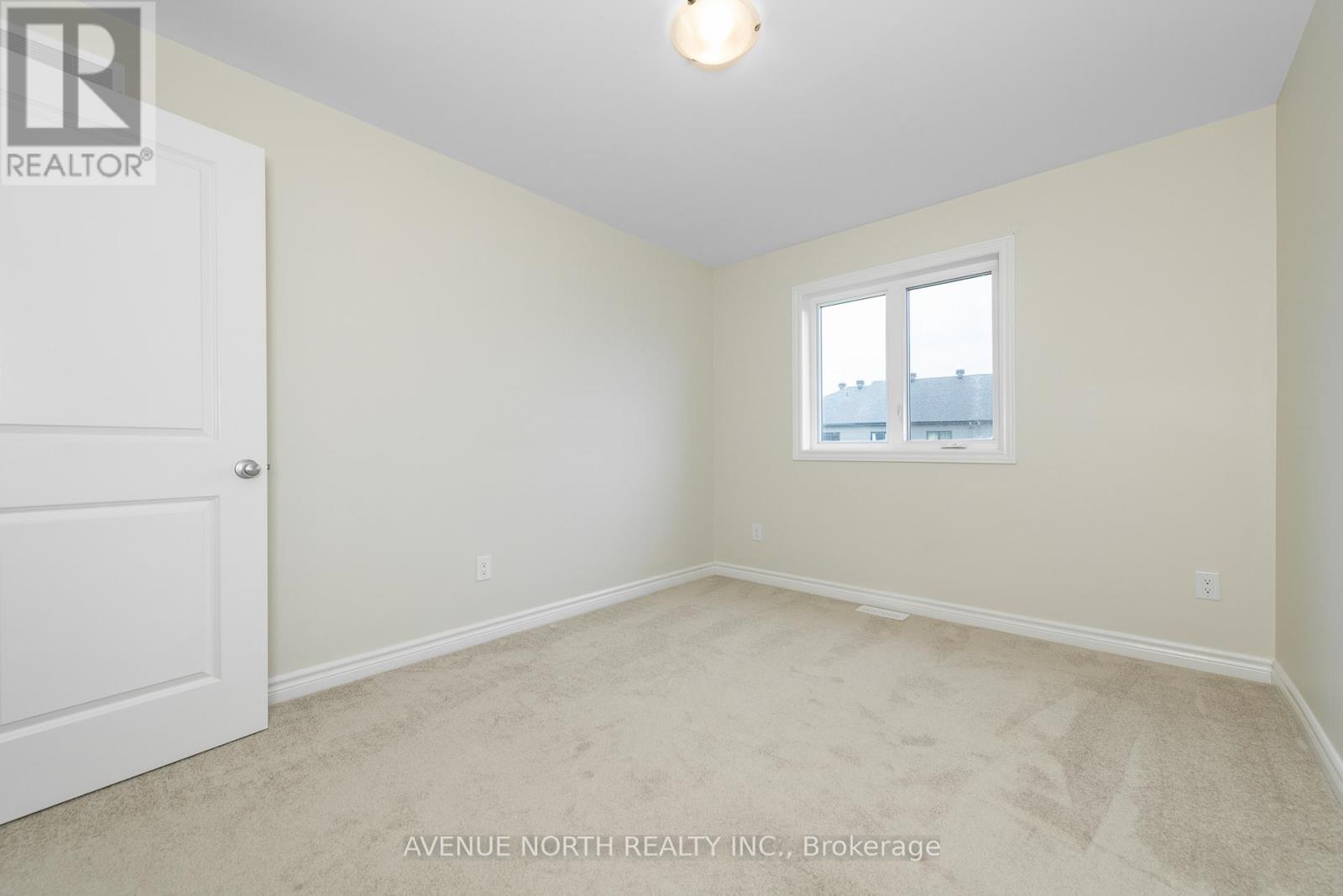 747 Namur Street, Russell, Ontario  K0A 1W0 - Photo 29 - X12438557