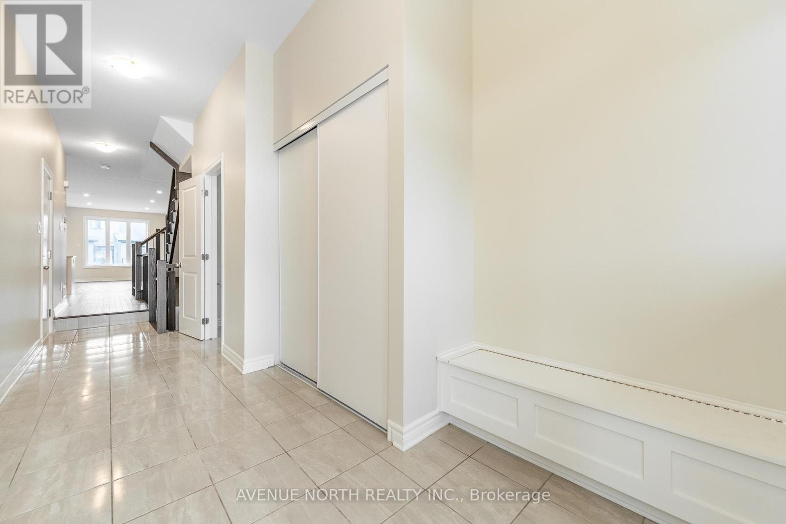 747 Namur Street, Russell, Ontario  K0A 1W0 - Photo 4 - X12438557