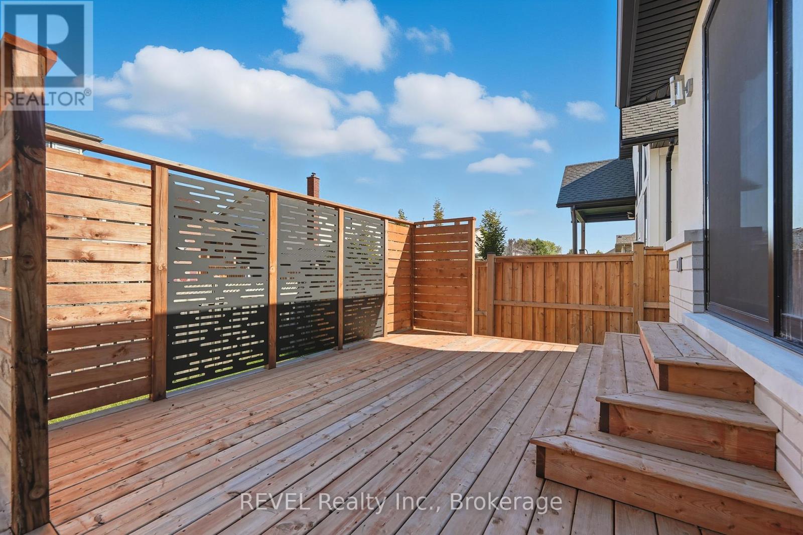 40 Ivy Crescent, Thorold (Confederation Heights), Ontario  L2V 0J9 - Photo 46 - X12438468