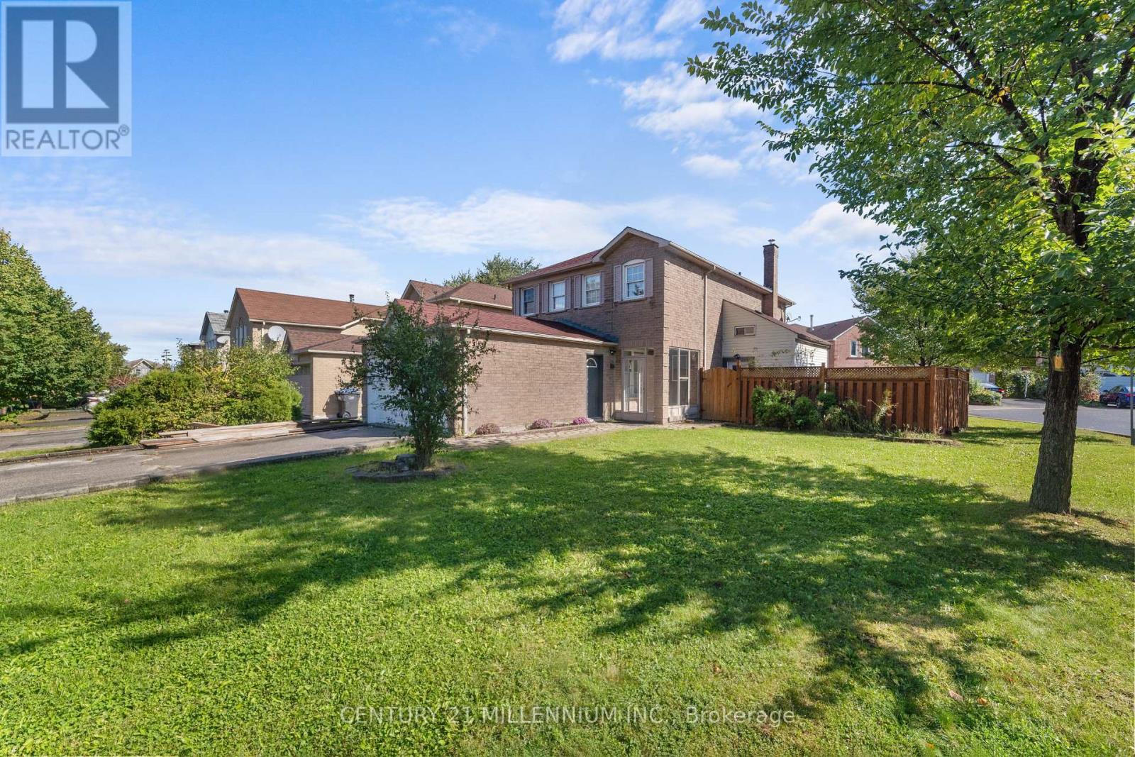 26 Newman Court, Brampton, Ontario  L6S 5T1 - Photo 11 - W12438355