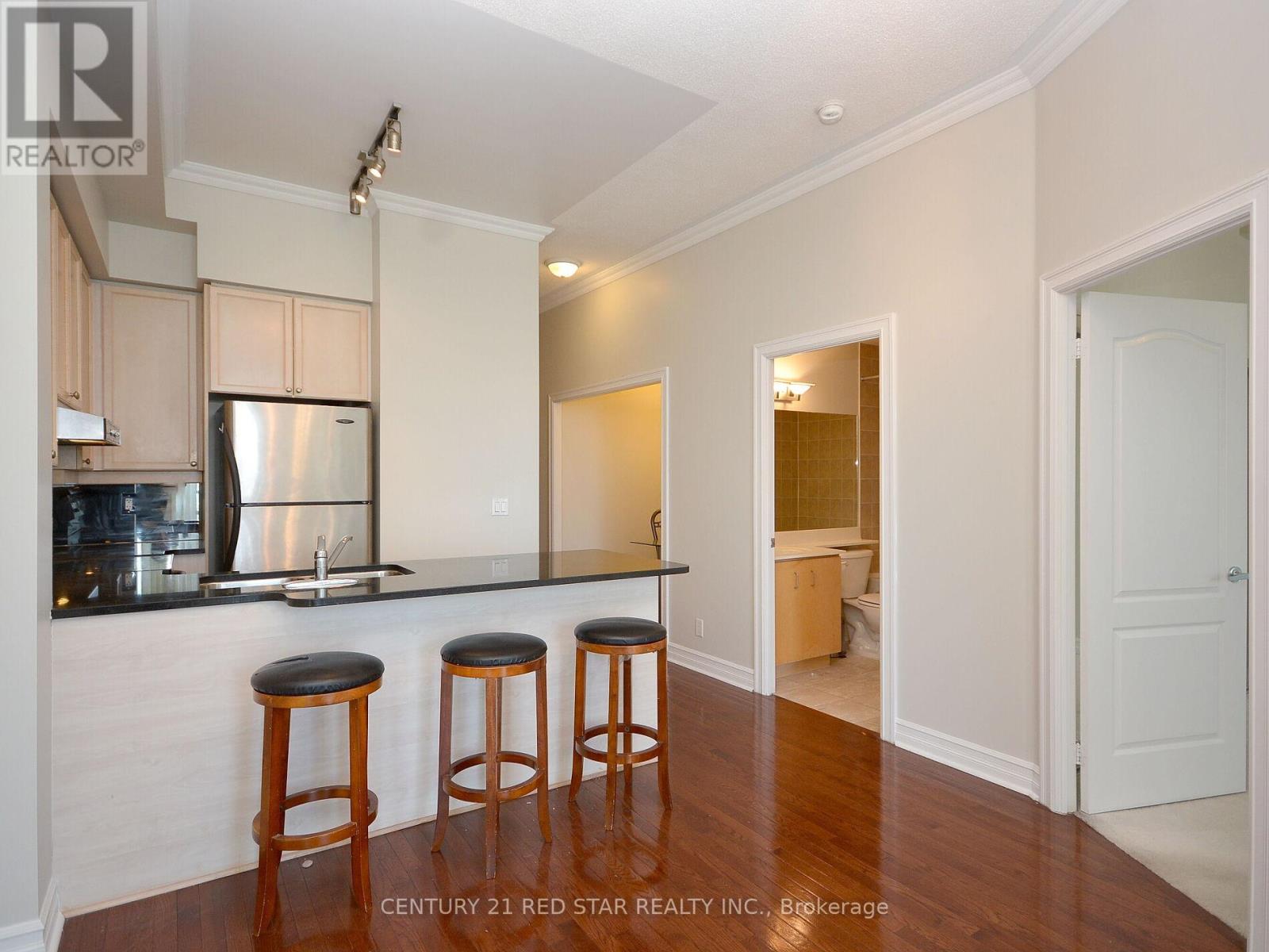 3001 - 1 Elm Drive W, Mississauga, Ontario  L5B 4M1 - Photo 13 - W12438363