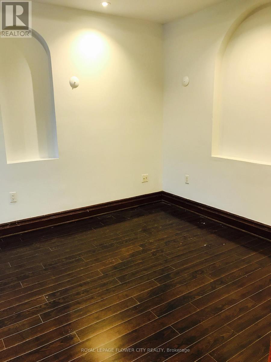 1188 Weston Road, Toronto, Ontario  M9M 4P4 - Photo 15 - W12438367