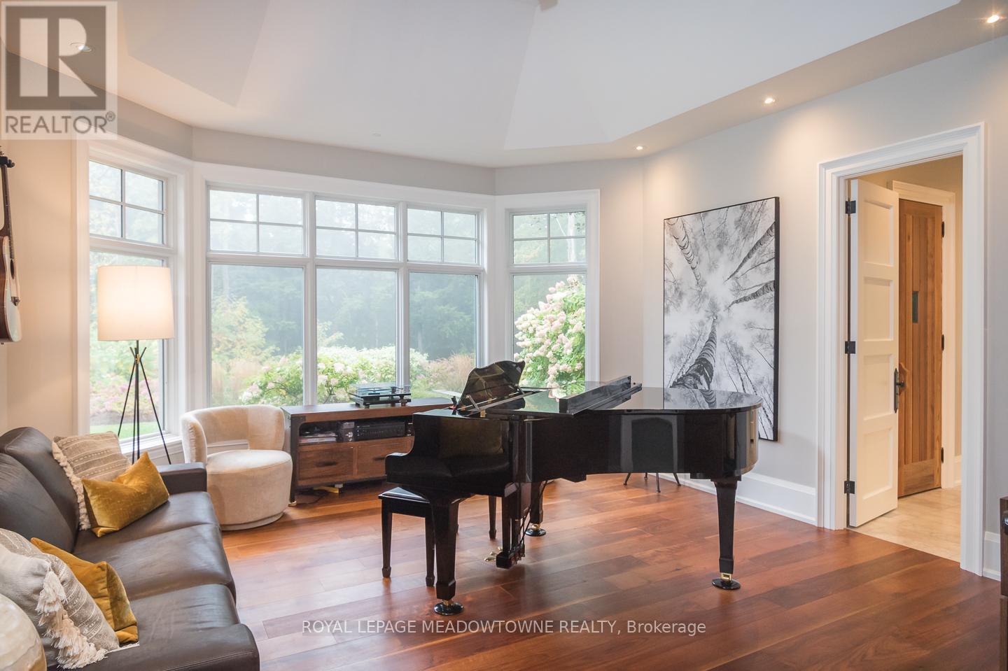 13160 Nassagaweya Esquesing Townline, Milton, Ontario  L7J 2L7 - Photo 12 - W12438371