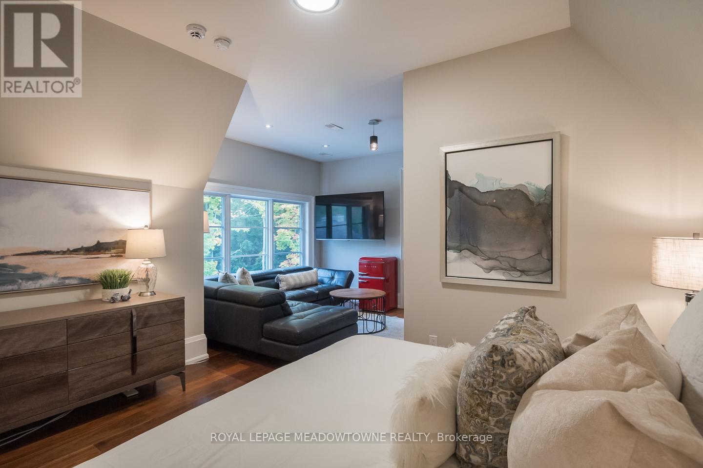13160 Nassagaweya Esquesing Townline, Milton, Ontario  L7J 2L7 - Photo 24 - W12438371