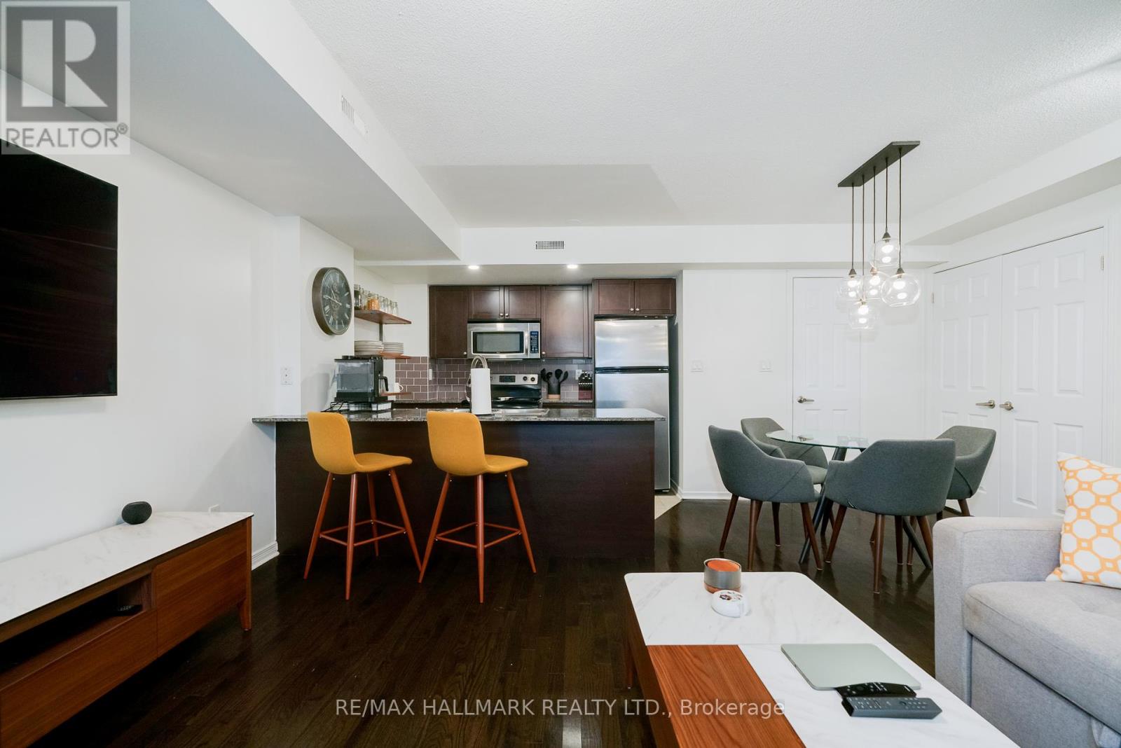 113 - 20 Foundry Avenue, Toronto, Ontario  M6H 4L1 - Photo 11 - W12438405