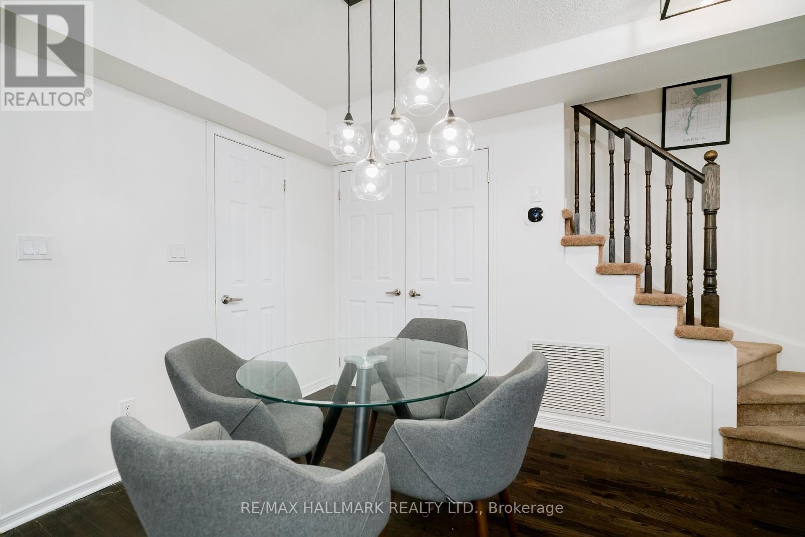 113 - 20 Foundry Avenue, Toronto, Ontario  M6H 4L1 - Photo 6 - W12438405