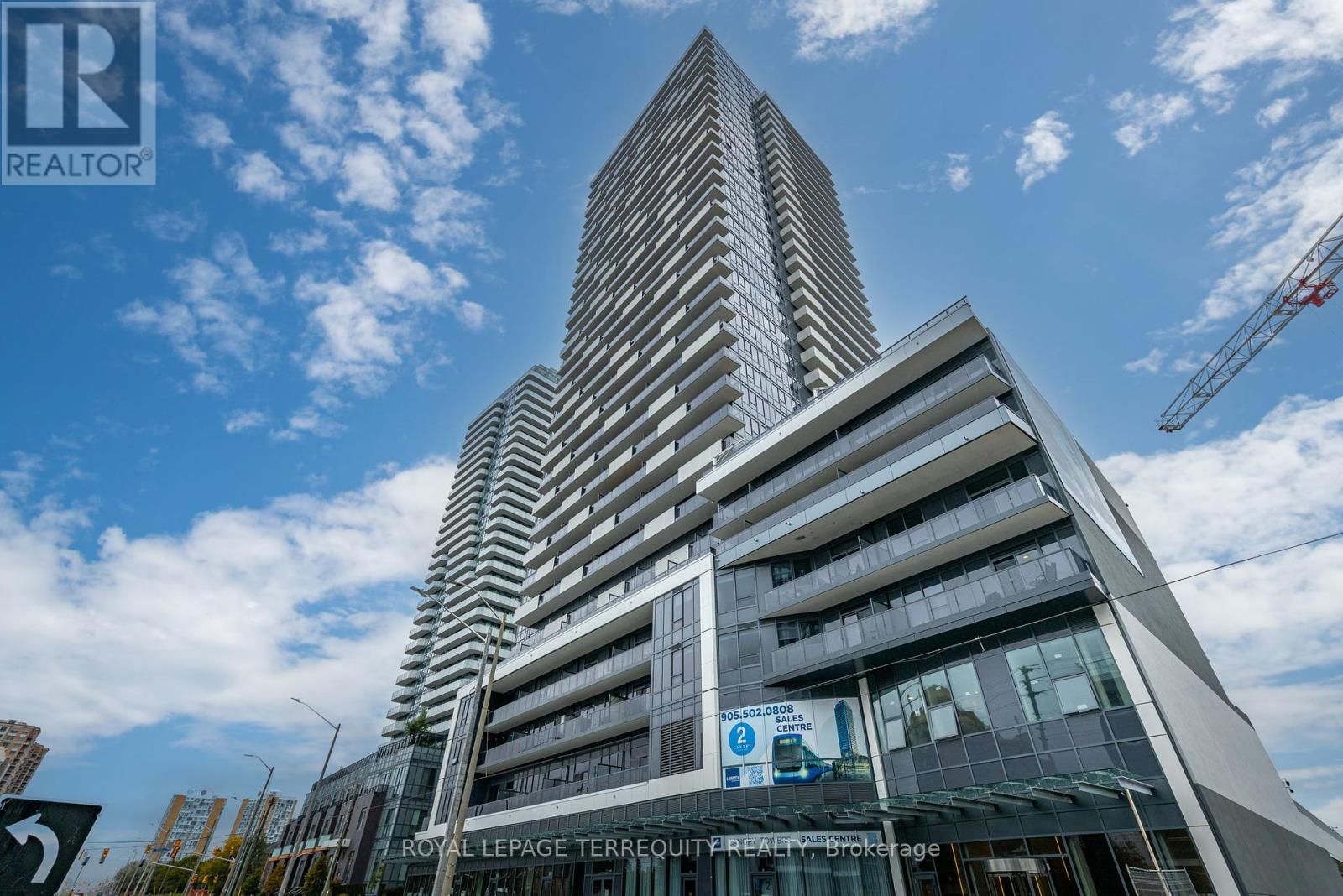 2001 - 5105 HURONTARIO STREET, Mississauga, Ontario