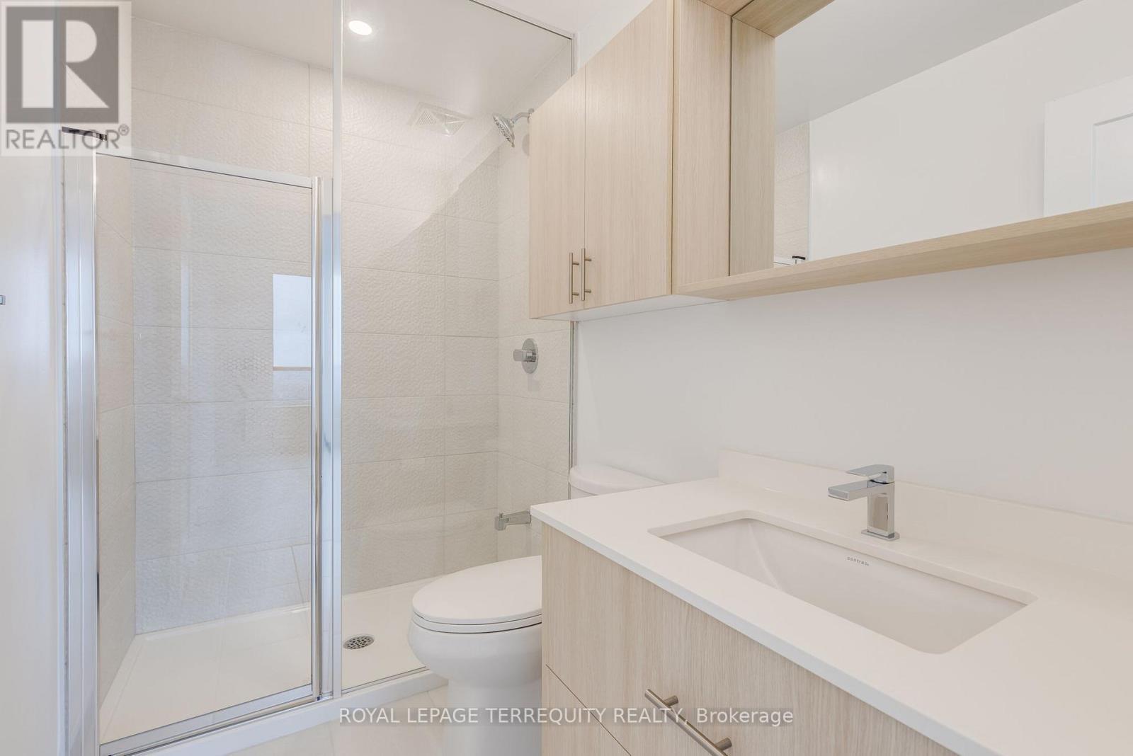 2001 - 5105 Hurontario Street, Mississauga, Ontario  L4Z 0C9 - Photo 11 - W12438407