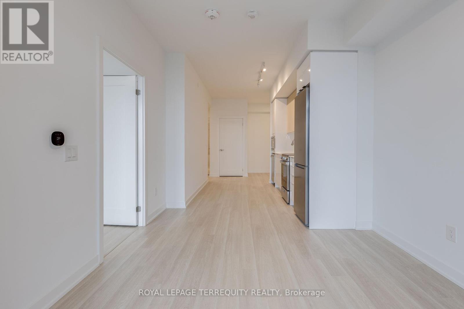 2001 - 5105 Hurontario Street, Mississauga, Ontario  L4Z 0C9 - Photo 6 - W12438407