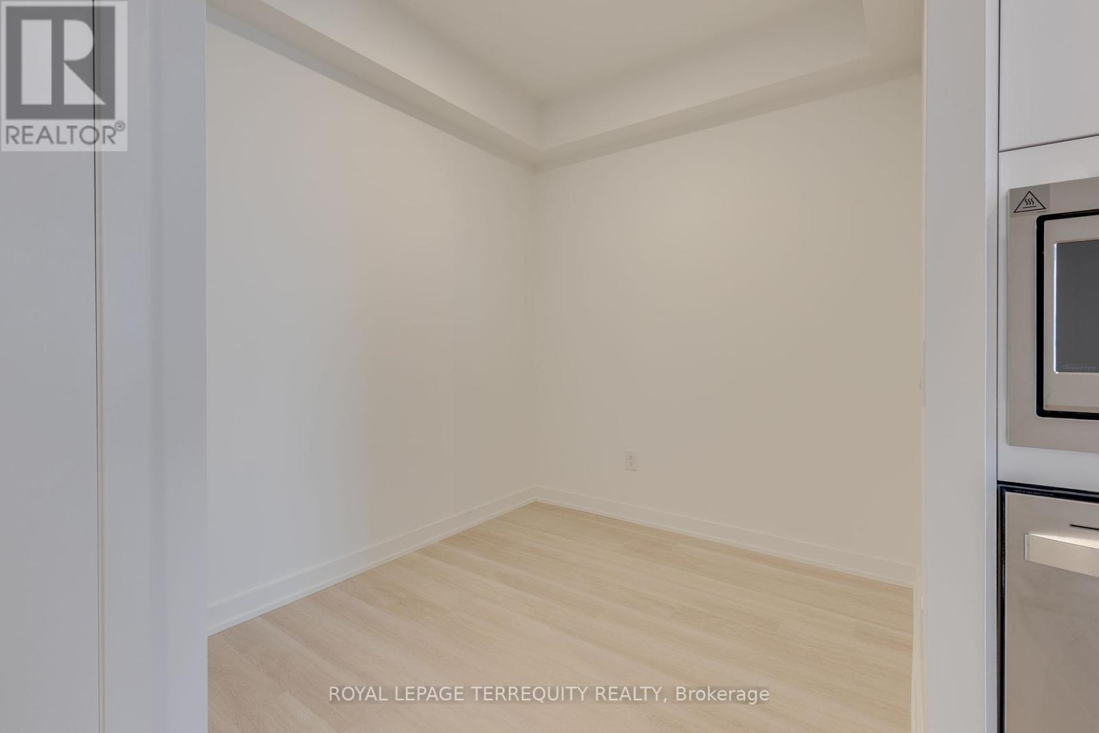 2001 - 5105 Hurontario Street, Mississauga, Ontario  L4Z 0C9 - Photo 7 - W12438407