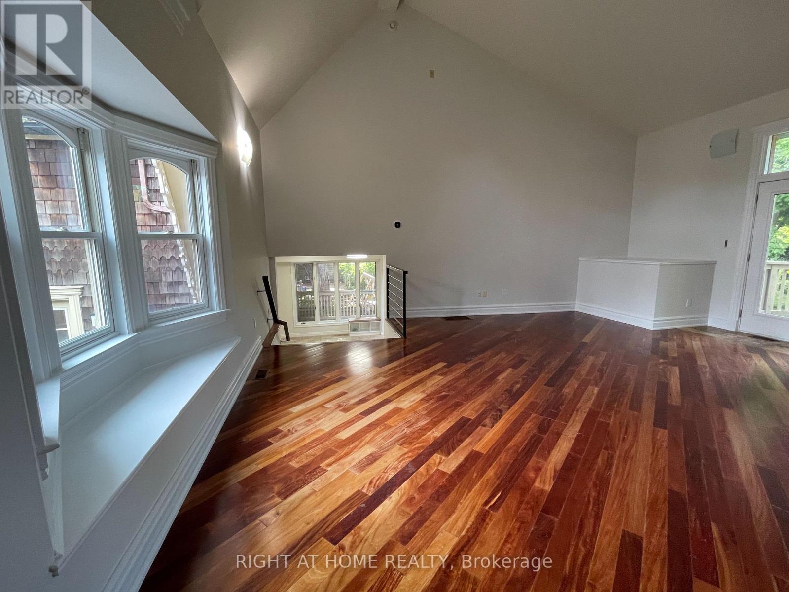 435 Maple Avenue, Oakville, Ontario  L6J 2J2 - Photo 18 - W12438409