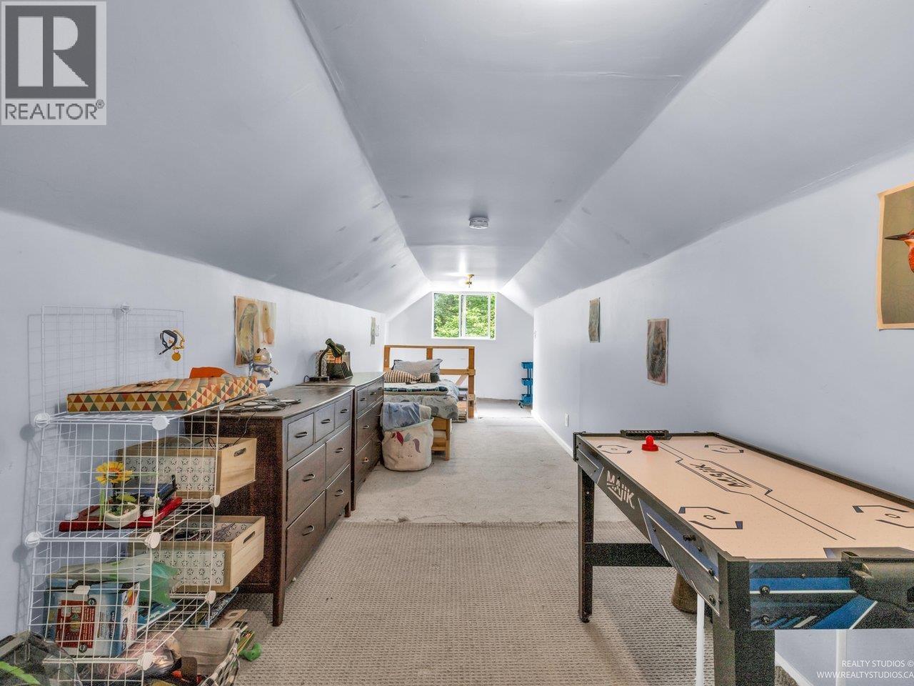 1706 Deep Cove Road, North Vancouver, British Columbia  V7G 1S5 - Photo 11 - R3038426