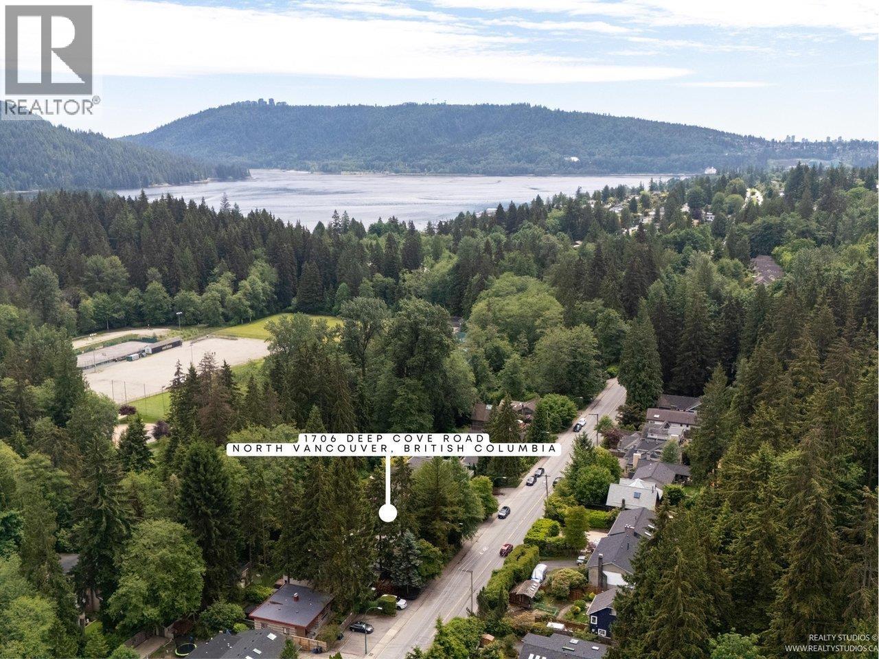 1706 Deep Cove Road, North Vancouver, British Columbia  V7G 1S5 - Photo 20 - R3038426
