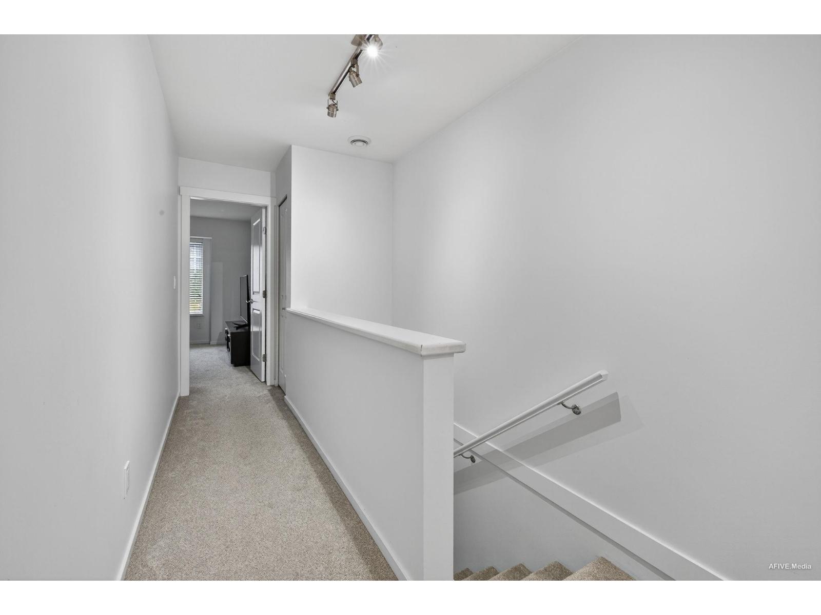 37 8130 136a Street, Surrey, British Columbia  V3W 1H9 - Photo 10 - R3053834
