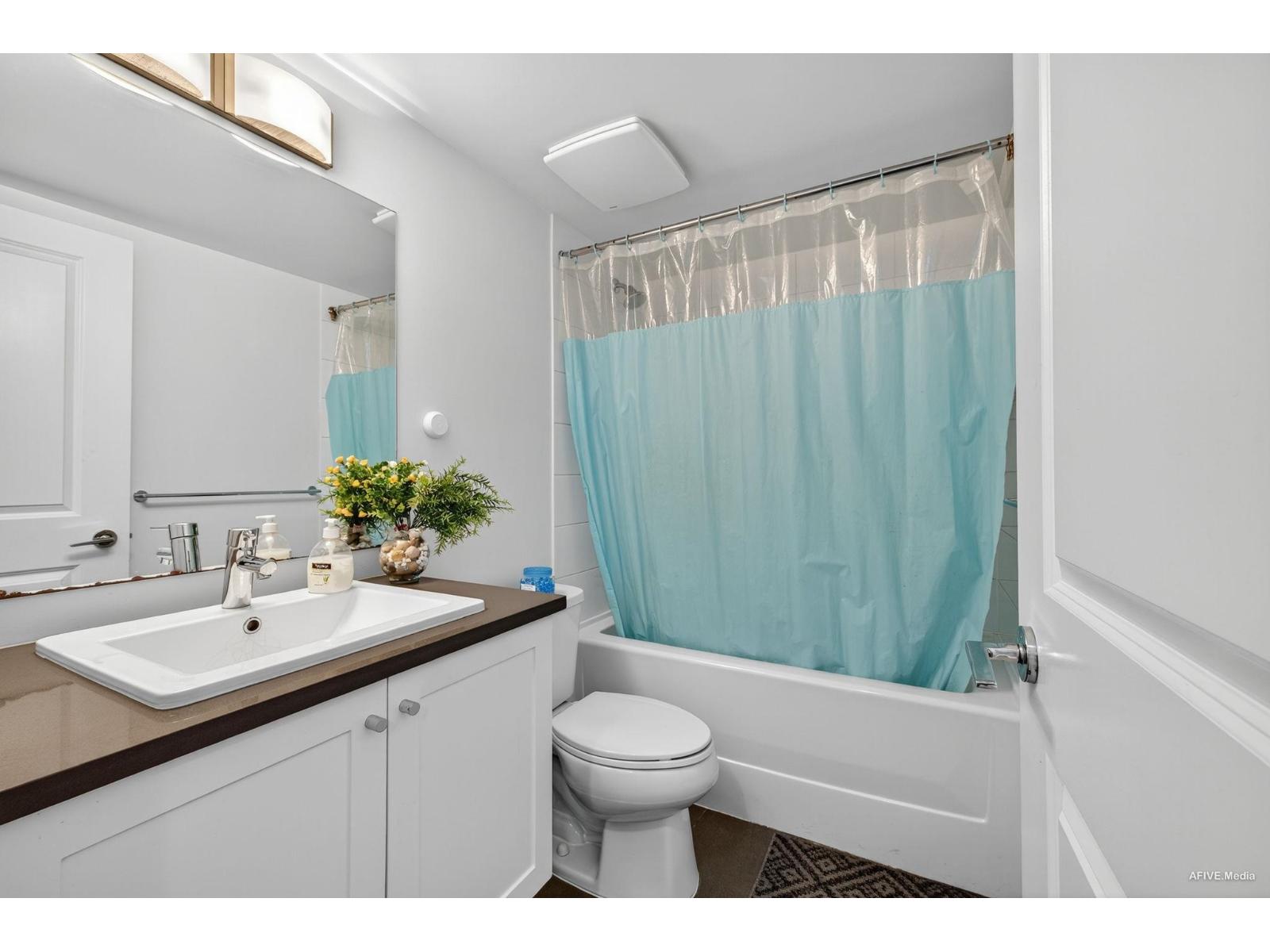 37 8130 136a Street, Surrey, British Columbia  V3W 1H9 - Photo 13 - R3053834