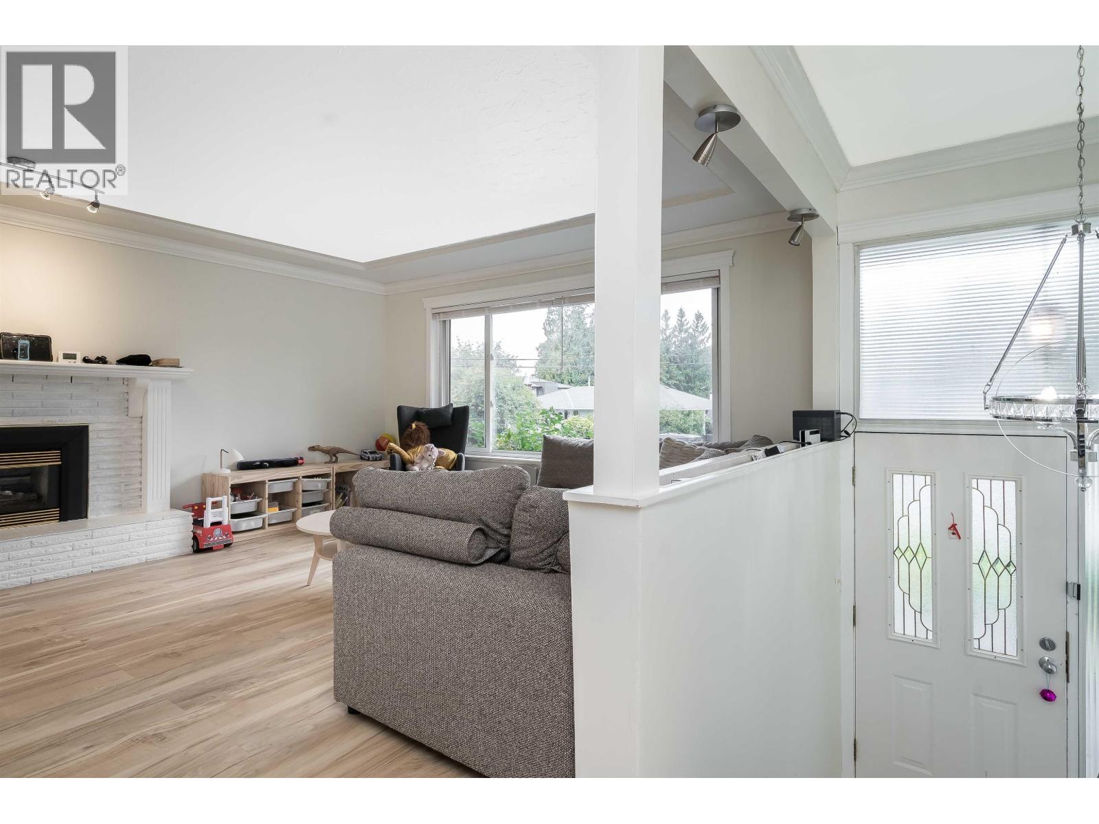 1634 Harbour Drive, Coquitlam, British Columbia  V3J 5V8 - Photo 2 - R3053510