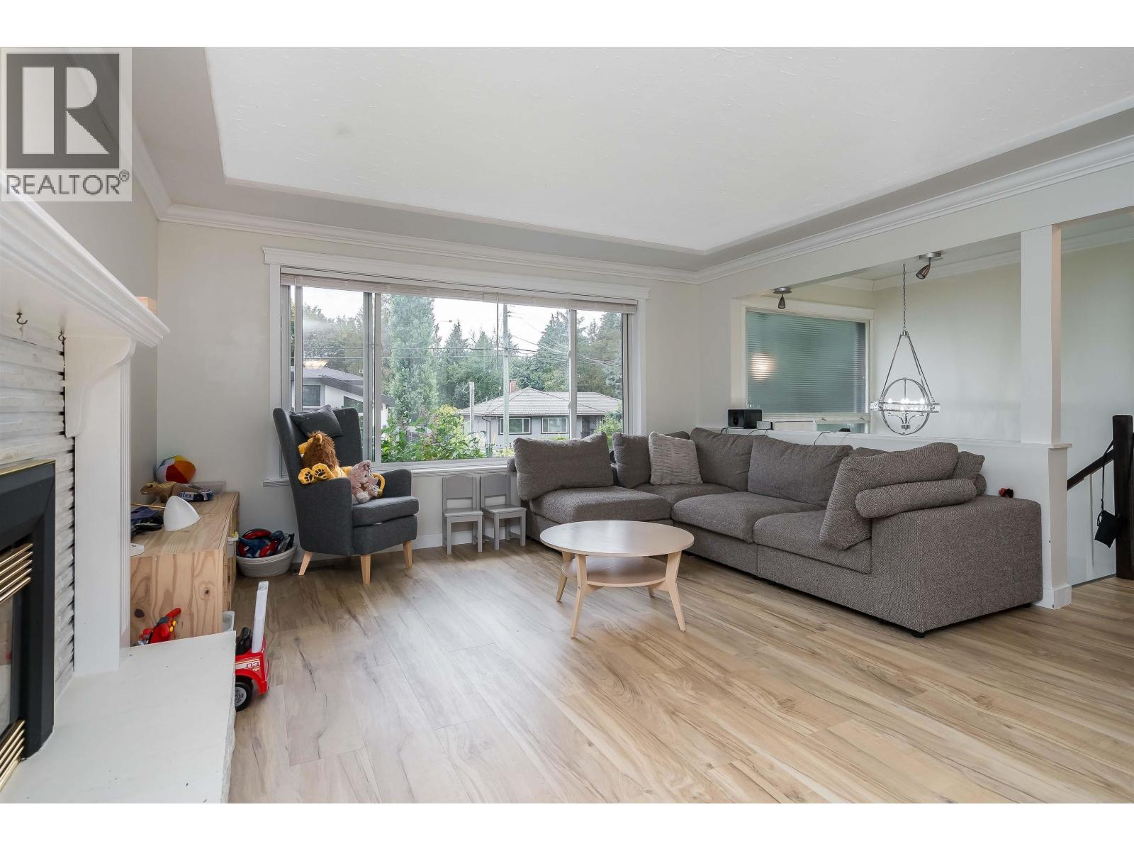 1634 Harbour Drive, Coquitlam, British Columbia  V3J 5V8 - Photo 3 - R3053510