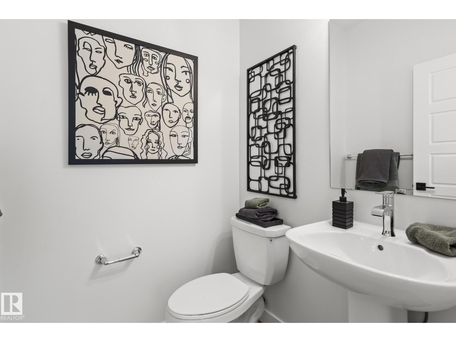 9121 Elves Lo Nw, Edmonton, Alberta  T6M 3G2 - Photo 5 - E4460298
