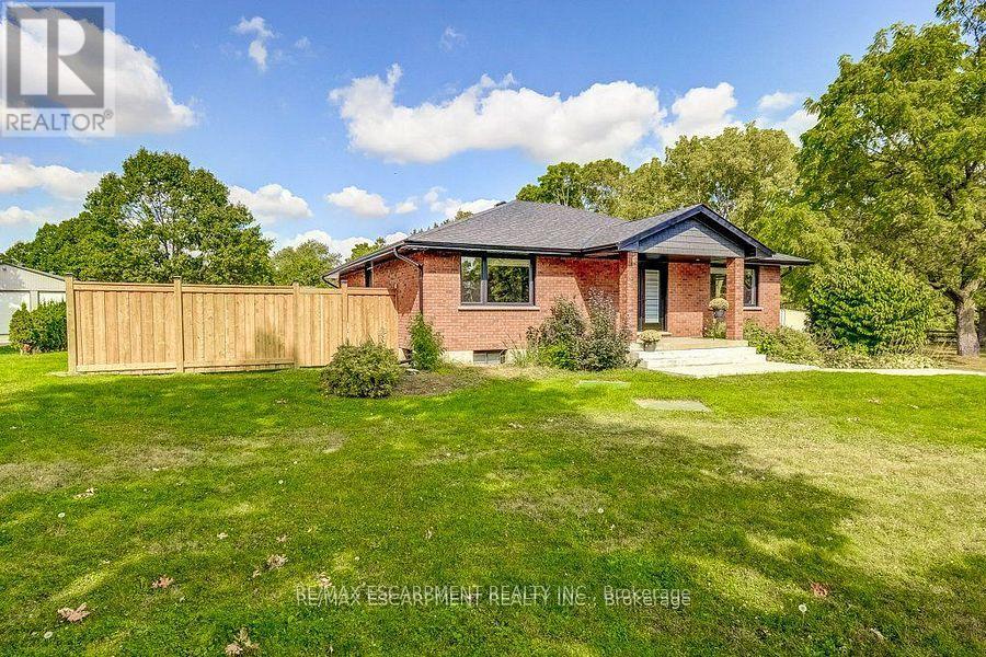 542 Paris Road, Brant (Paris), Ontario  N3L 3E1 - Photo 34 - X12438351
